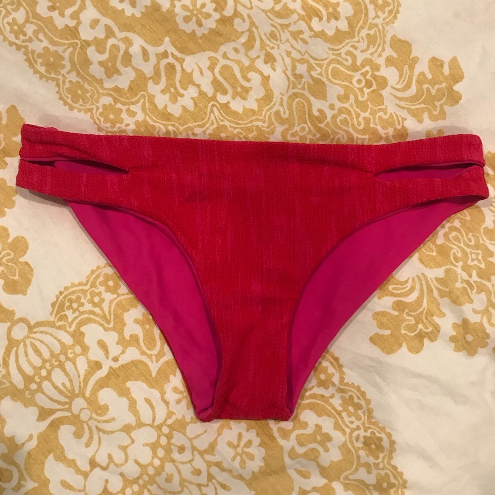 L- Space bikini bottoms
